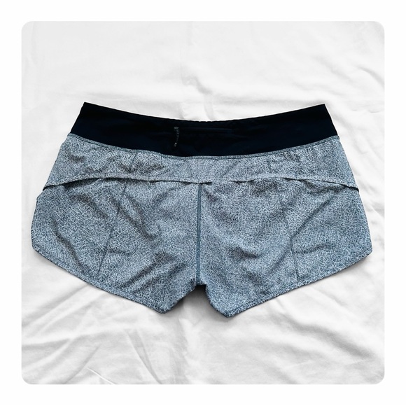 ★ Lululemon Speed Up Short Long Updated Fit - Heather Lux Multi Black ★ - Picture 9 of 17